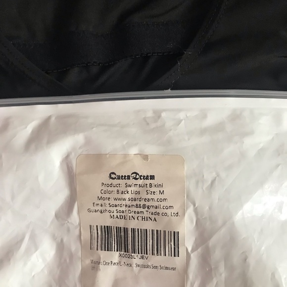 One piece swimsuit - Picture 5 of 5